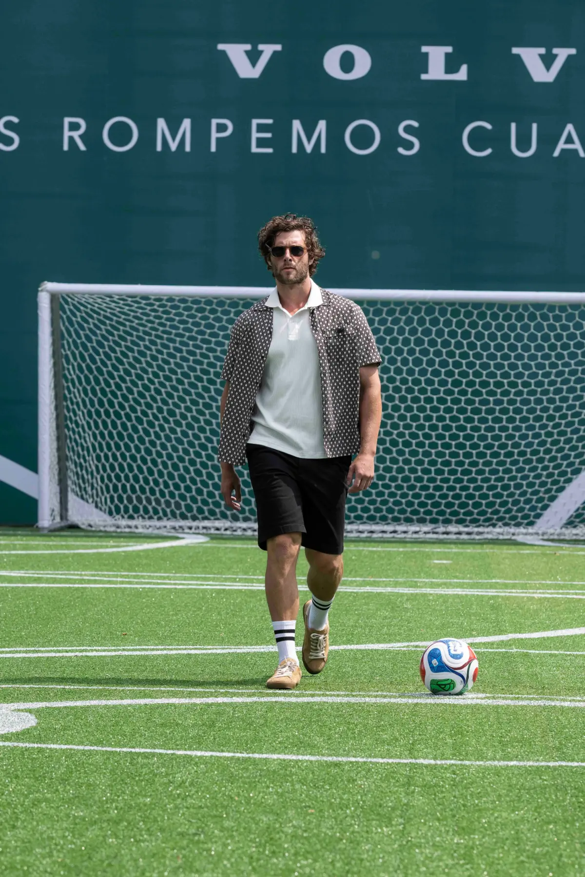Volvo inaugura la Cancha Volvo en Sports Week Mx con moda, deporte y figuras emblemáticas del futbol Volvo inaugura la Cancha Volvo en Sports Week Mx con moda, deporte y figuras emblemáticas del futbol