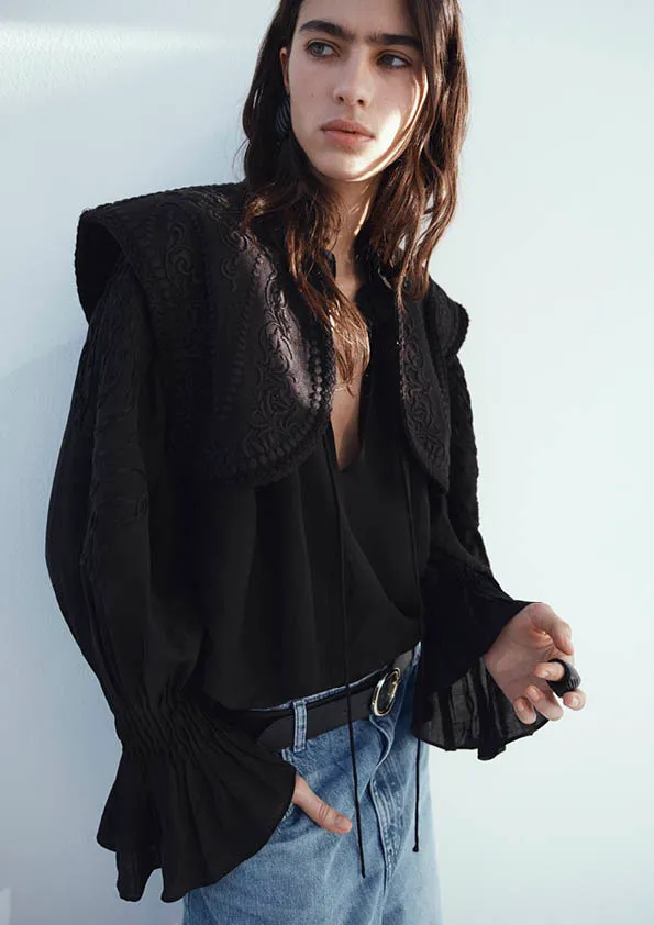 H&M presenta una nueva visión para el armario de la primavera 2026, con nostalgia y contrastes inesperados H&M presenta una nueva visión para el armario de la primavera 2026, con nostalgia y contrastes inesperados