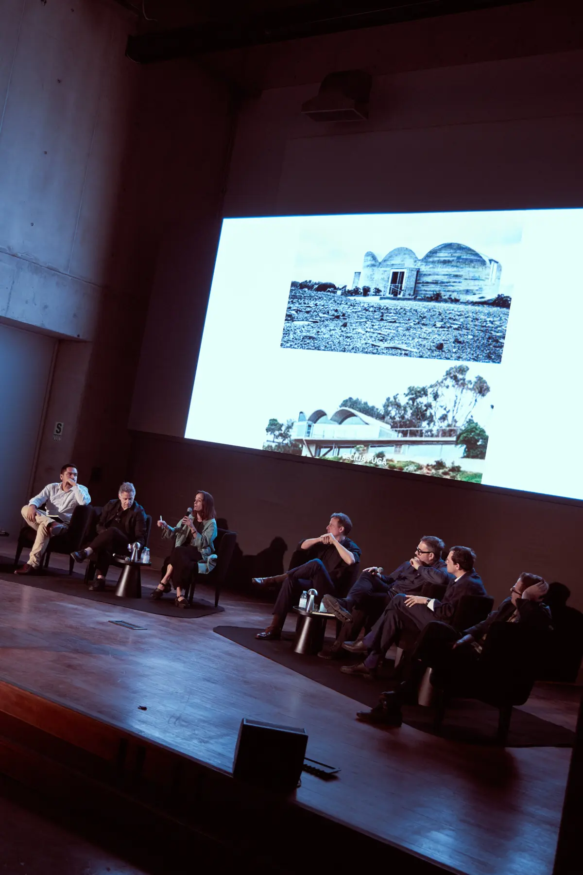 illusione presenta Concreto, un film y una conversación sobre un material esencial de Lima illusione presenta Concreto, un film y una conversación sobre un material esencial de Lima