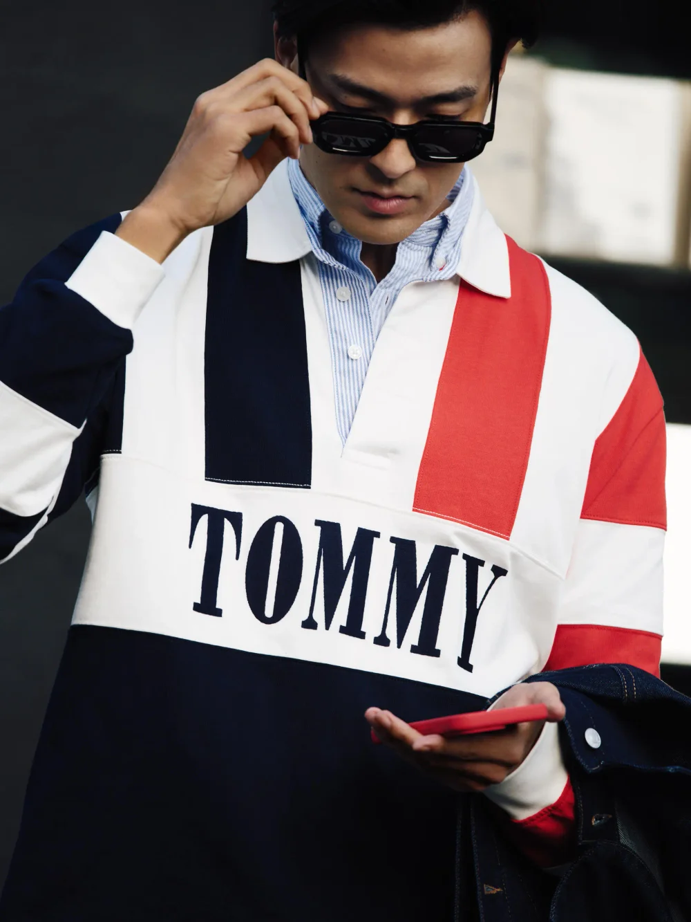 Tommy Hilfiger trae la campaña Primavera 2026 de Tommy Jeans a Londres con una nueva ola de autoexpresión Tommy Hilfiger trae la campaña Primavera 2026 de Tommy Jeans a Londres con una nueva ola de autoexpresión