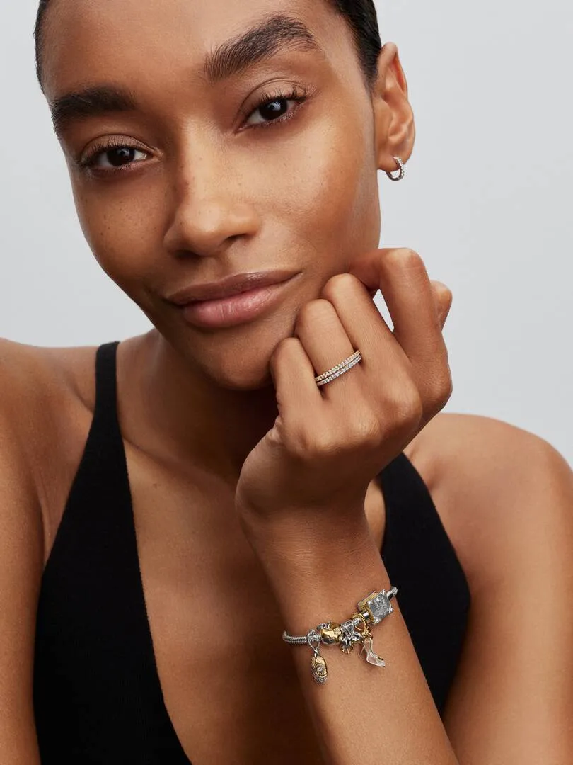 MOANA REGRESA Y PANDORA CONVIERTE SU ESPÍRITU EN JOYAS MOANA REGRESA Y PANDORA CONVIERTE SU ESPÍRITU EN JOYAS