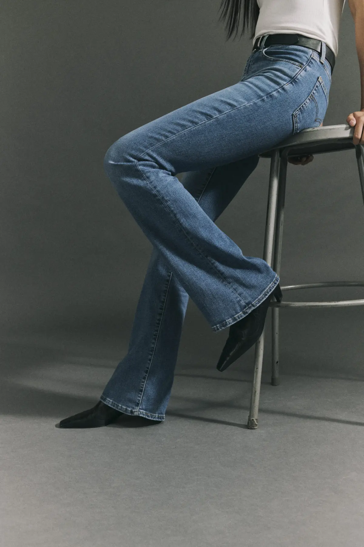 Minimalismo noventero: por qué el estilo de Carolyn Bessette-Kennedy vuelve a ser tendencia