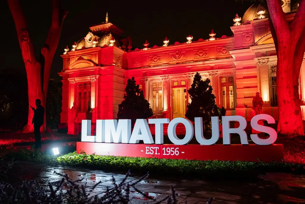 LIMATOURS celebró sus 70 años con clientes y aliados estratégicos LIMATOURS celebró sus 70 años con clientes y aliados estratégicos
