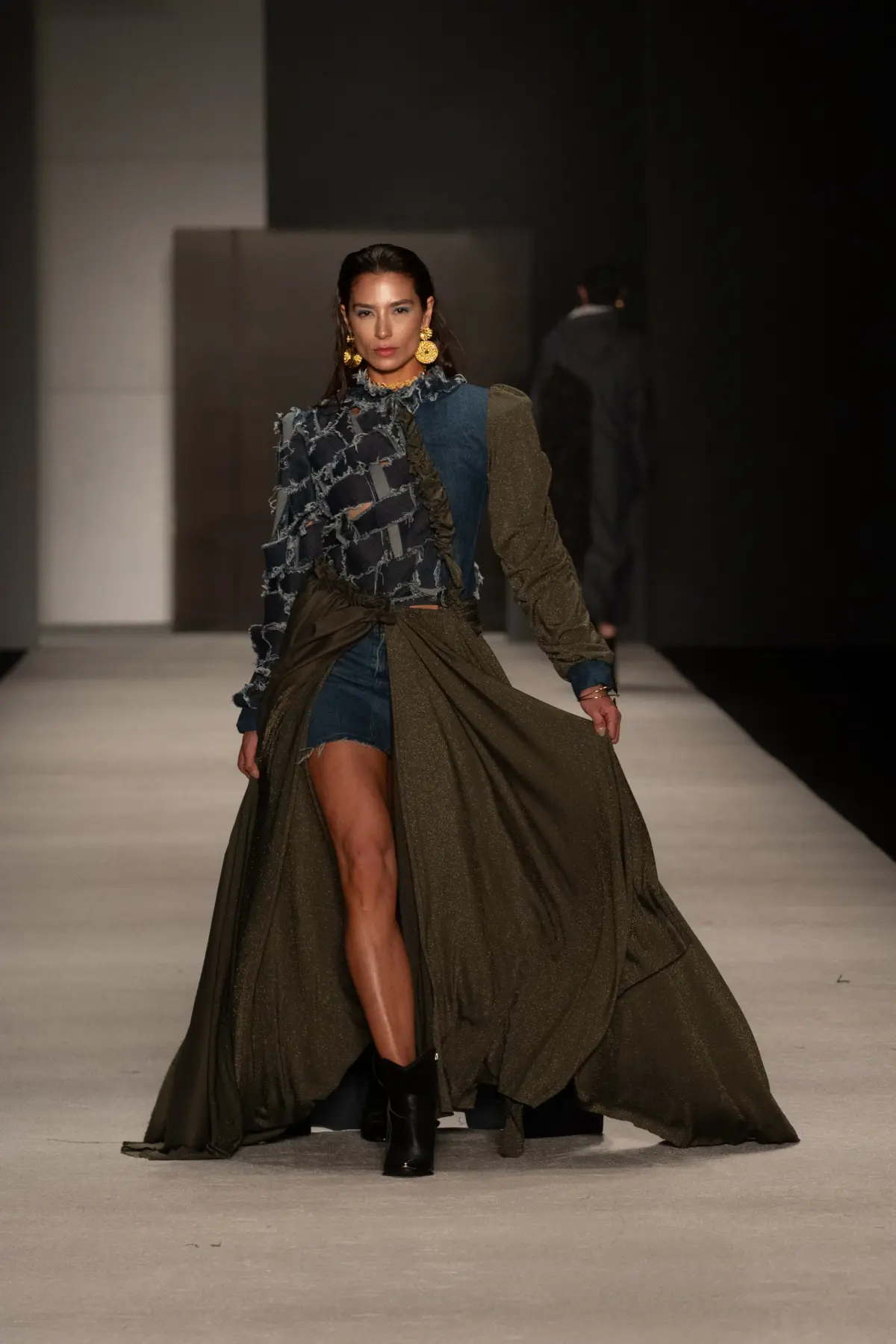 Empresarios de la economía popular conquistan el Bogotá Fashion Week con la pasarela del Colectivo PUENTE