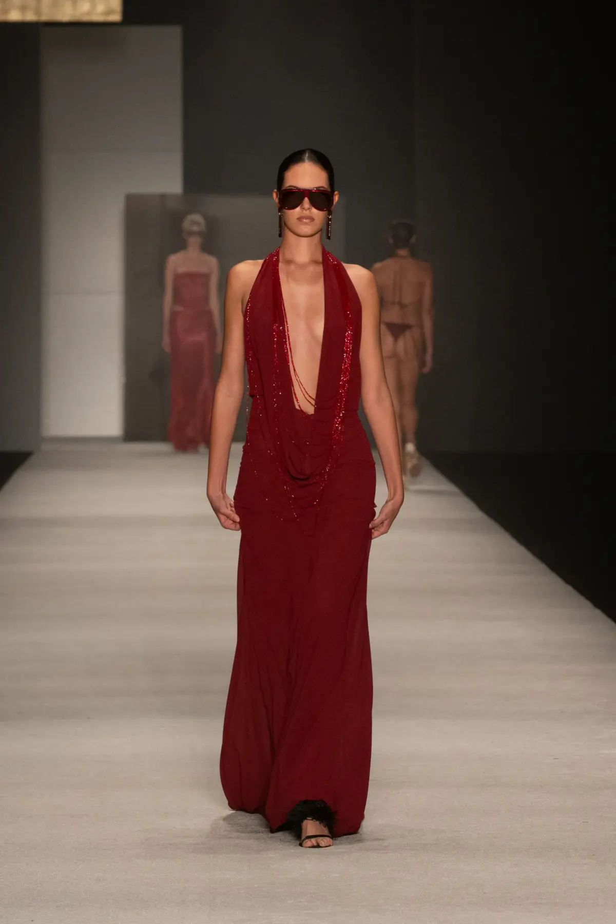 Bogotá Fashion Week 2026 reunió propuestas que redefinieron el swimwear, la feminidad contemporánea y el diseño artesanal colombiano