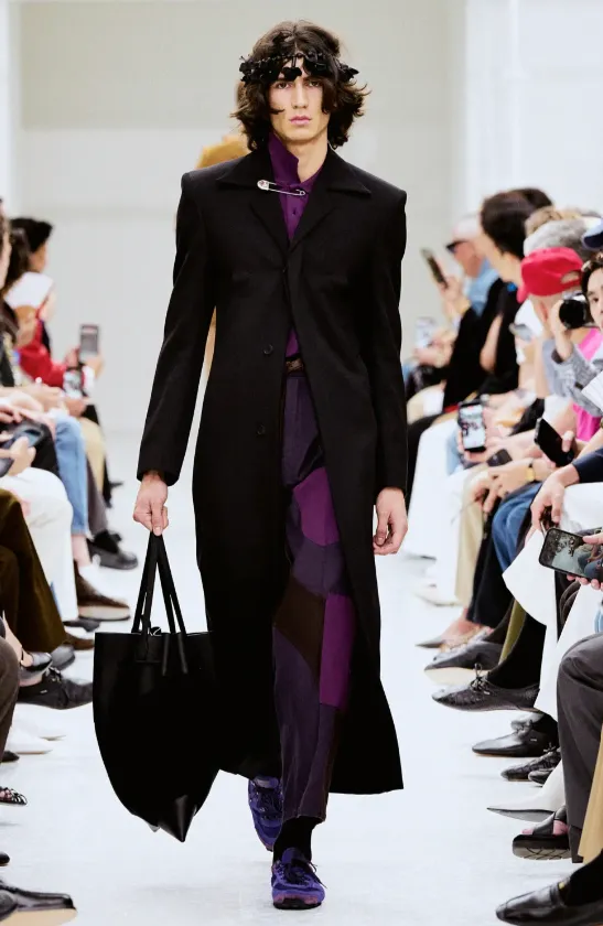 Celine apuesta por la individualidad en su colección masculina Primavera-Verano 2027