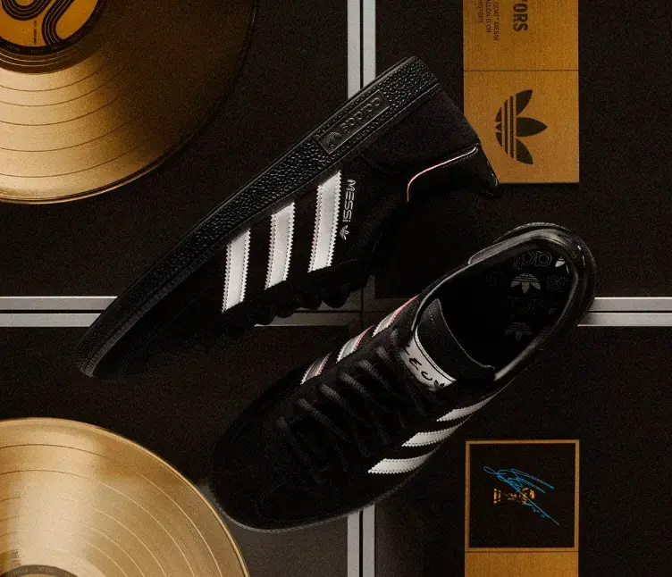 Lionel Messi y adidas presentan unas Handball Spezial que apuestan por la elegancia del negro
