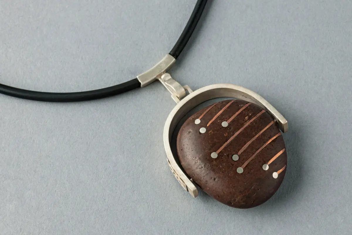 Nöelle Labarthe Herranz: joyería con identidad, naturaleza y conciencia