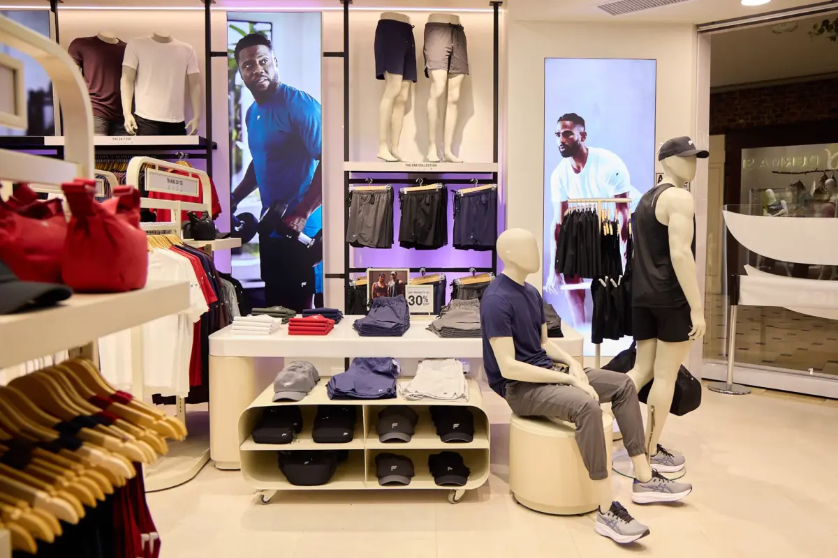 Fabletics celebró la apertura de su primera tienda en Perú con un evento en el Jockey Plaza Fabletics celebró la apertura de su primera tienda en Perú con un evento en el Jockey Plaza