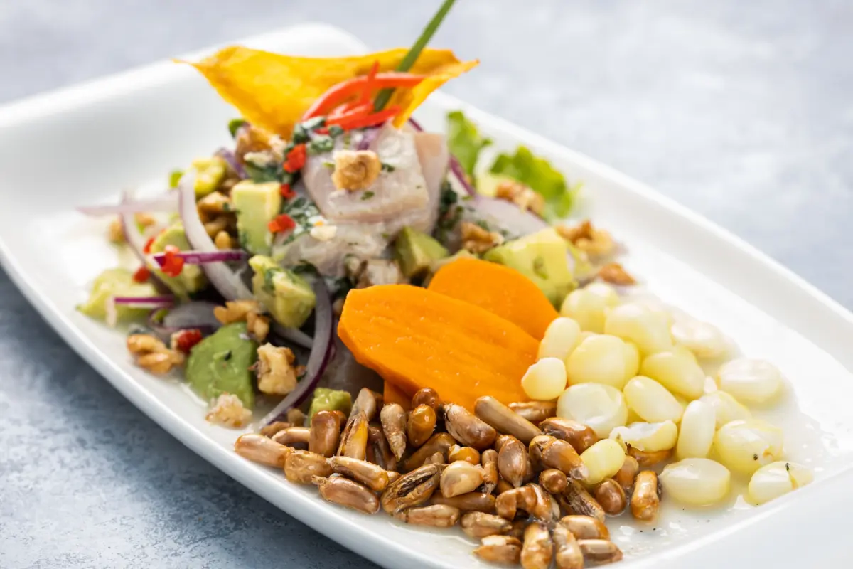 Día del Ceviche: el limón no cocina el pescado, y la ciencia explica por qué Día del Ceviche: el limón no cocina el pescado, y la ciencia explica por qué