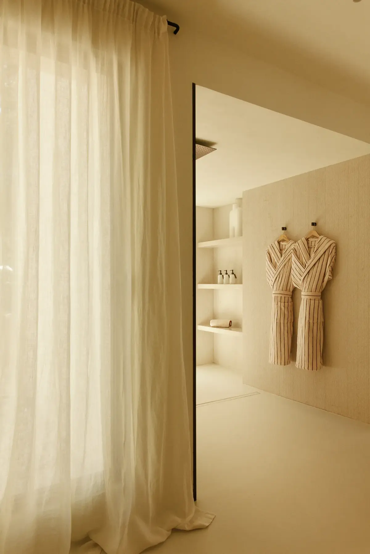 Highstay Villas presenta Villa Escondida, un refugio confidencial en Ibiza