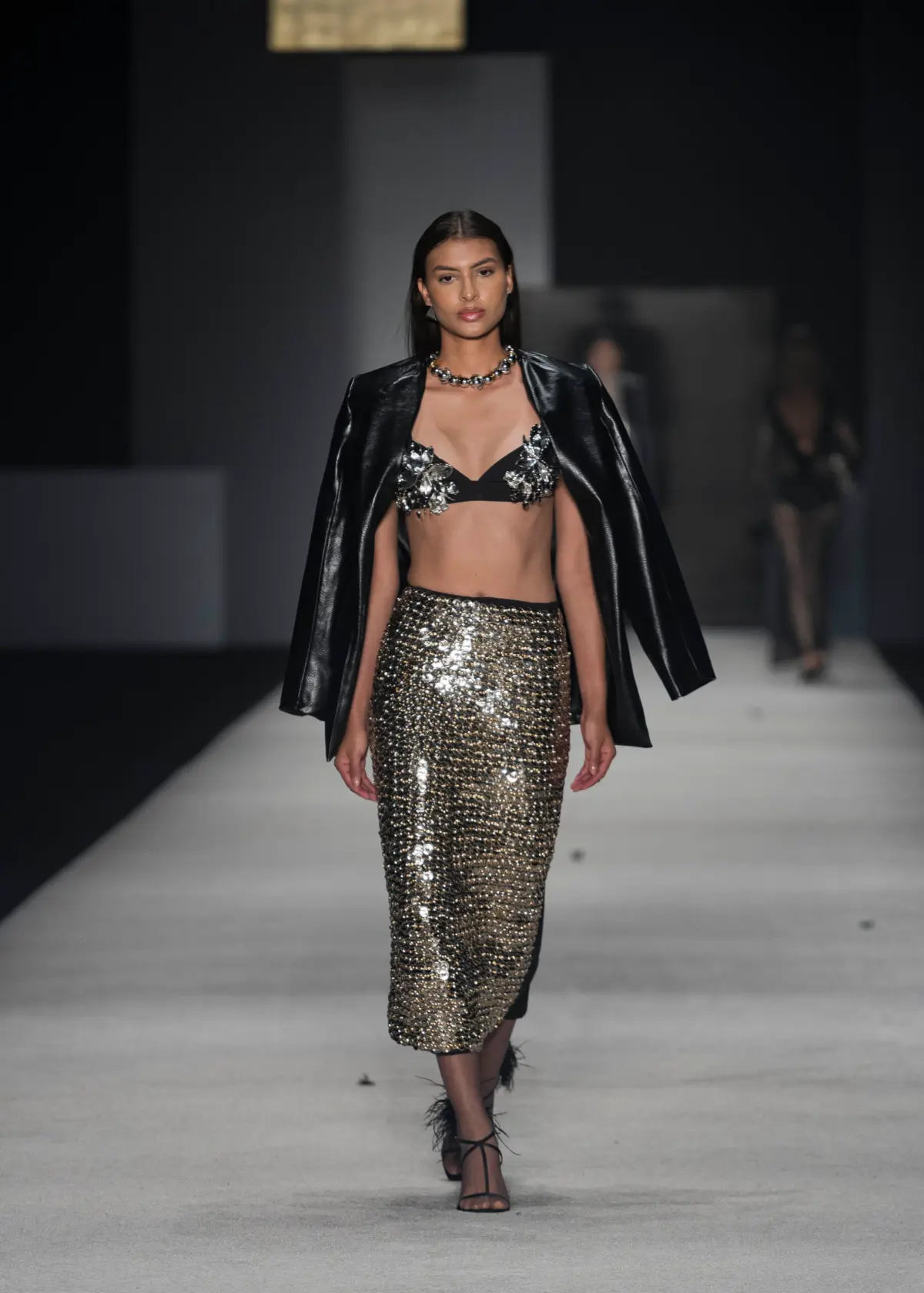 Bogotá Fashion Week 2026 reunió propuestas que redefinieron el swimwear, la feminidad contemporánea y el diseño artesanal colombiano