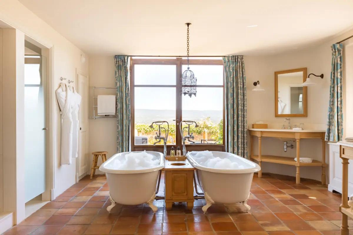 Reapertura de Crillon Le Brave el 3 de Abril, una temporada marcada por la renovación Reapertura de Crillon Le Brave el 3 de Abril, una temporada marcada por la renovación