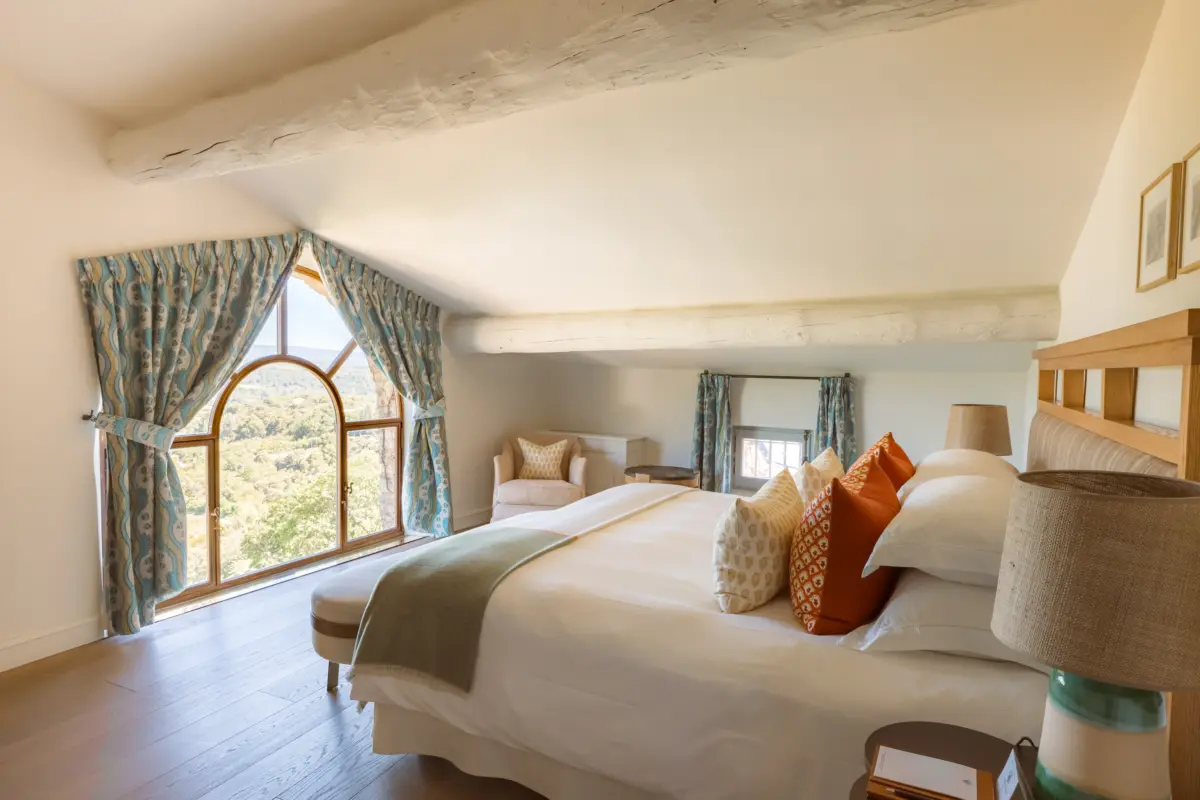 Reapertura de Crillon Le Brave el 3 de Abril, una temporada marcada por la renovación Reapertura de Crillon Le Brave el 3 de Abril, una temporada marcada por la renovación