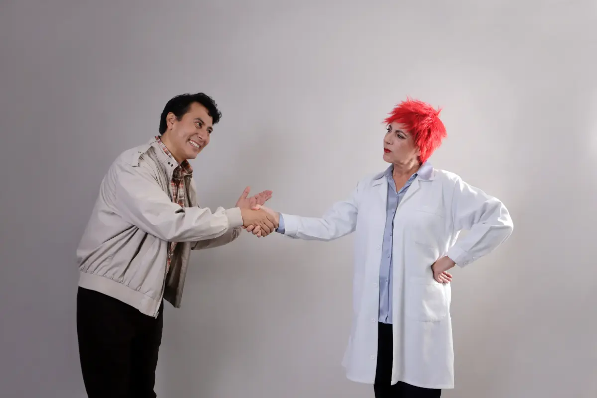 SANDRA BERNASCONI Y ARMANDO MACHUCA protagonizan I.D.I.O.T.A