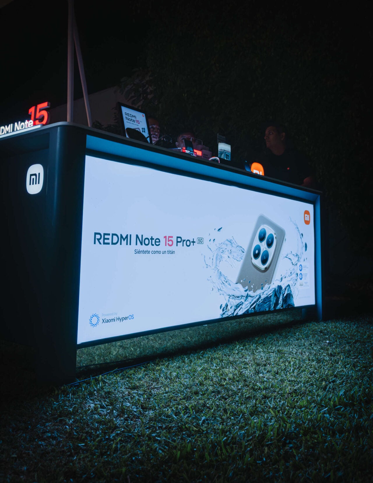 Xiaomi celebró el lanzamiento de su nueva línea de smartphones REDMI Note 15 series