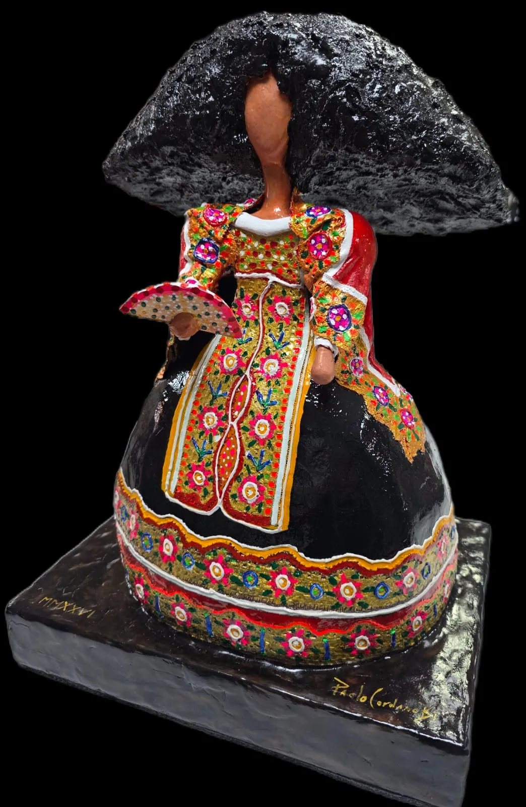 “Menina Patria”: Paolo Cordano reimagina la identidad del Perú a través de esculturas inspiradas en la figura clásica de la menina