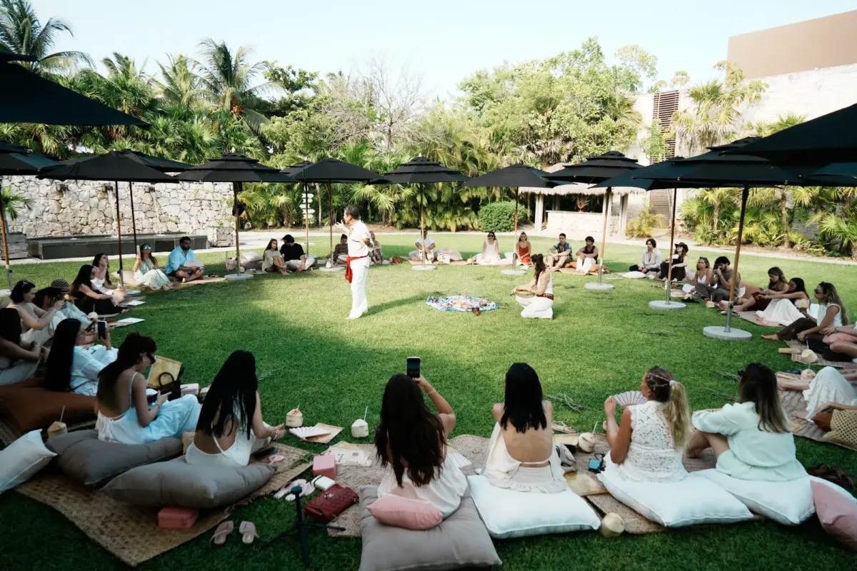 Playa, estilo y momentos para recordar: Pandora celebra la autoexpresión a través de un viaje de verano inolvidable