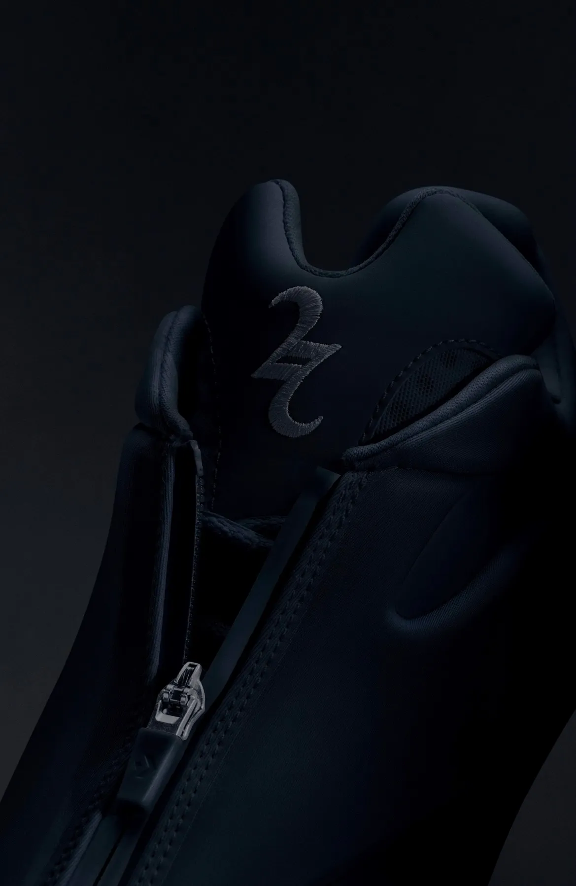 La historia de las Converse SHAI 001 continúa con los colores inspirados en la familia