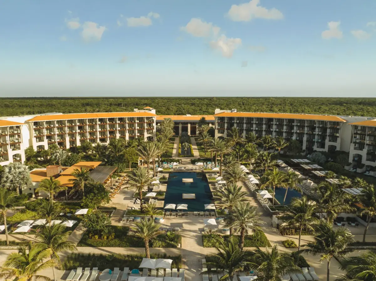UNICO 20°87° Hotel Riviera Maya ingresa al exclusivo grupo de los mejores hoteles de México según Tripadvisor 2026
