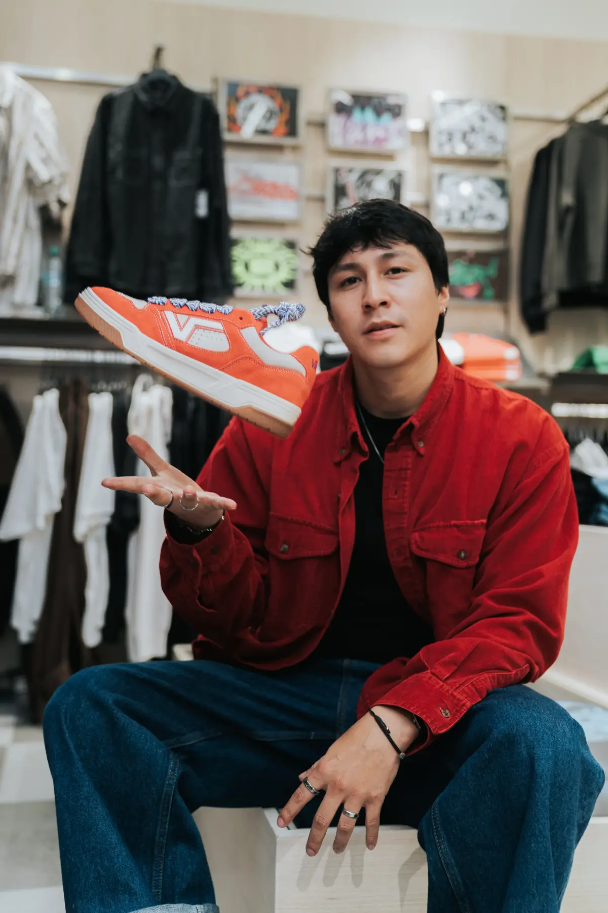 Vans inaugura nueva tienda en el Jockey Plaza con un evento que celebra la cultura urbana