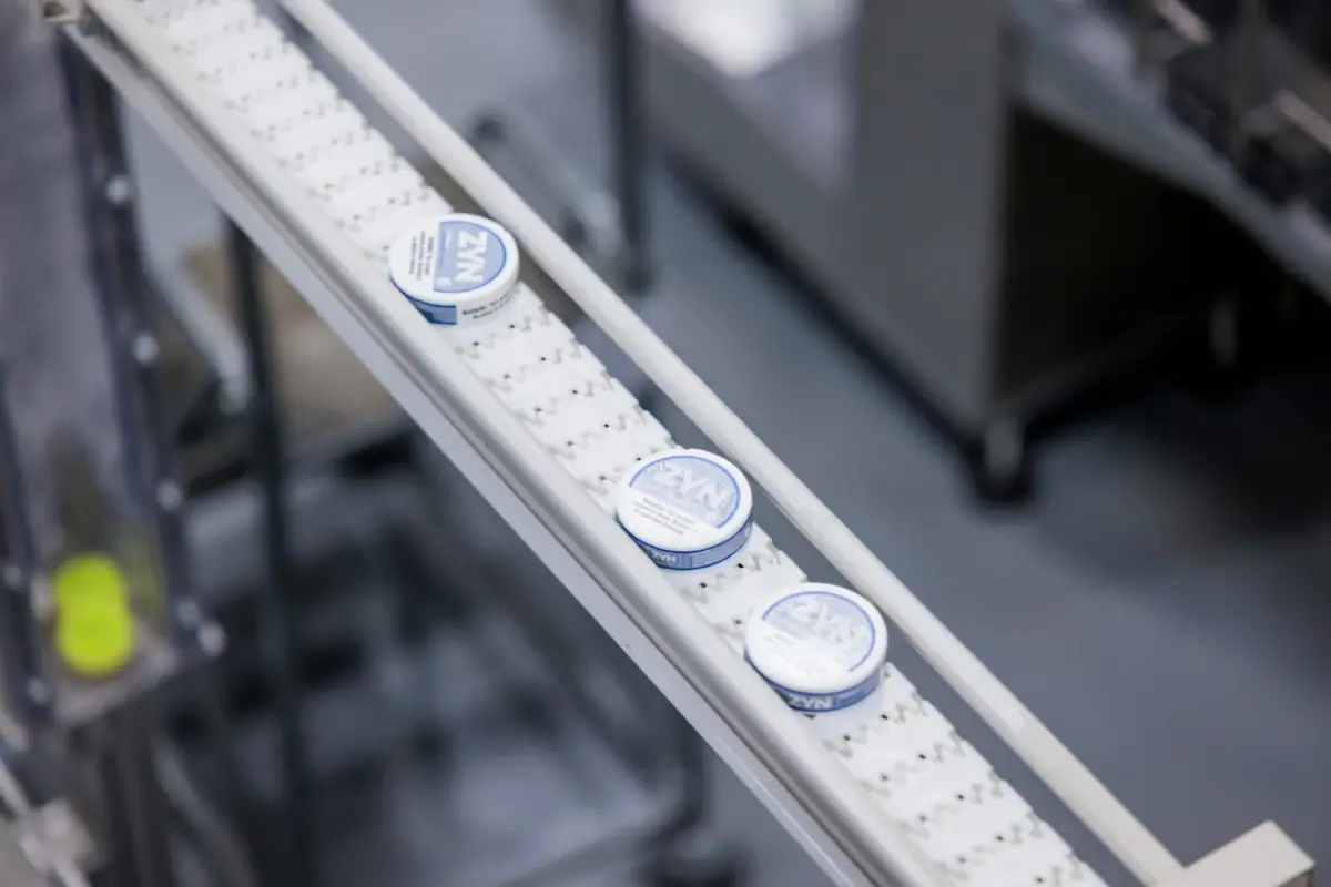 La FDA de EE.UU. autoriza las bolsitas de nicotina ZYN como productos de menor riesgo que fumar cigarrillos