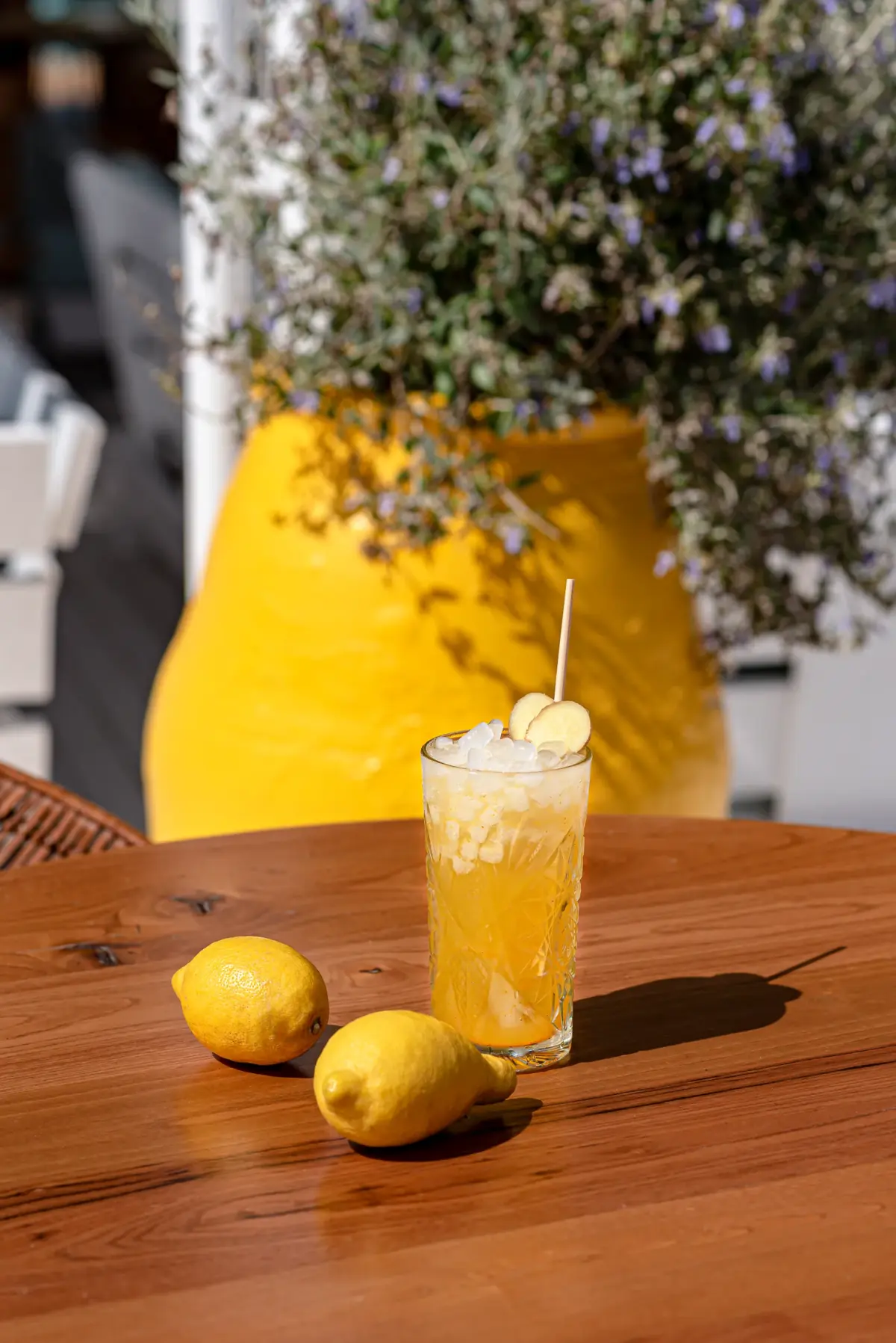 Este verano, Experimental Beach Ibiza recibe a Casa Pregonda para una residencia solar con acentos baleares