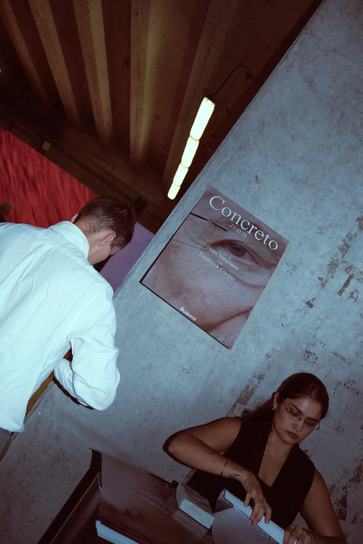 illusione presenta Concreto, un film y una conversación sobre un material esencial de Lima illusione presenta Concreto, un film y una conversación sobre un material esencial de Lima