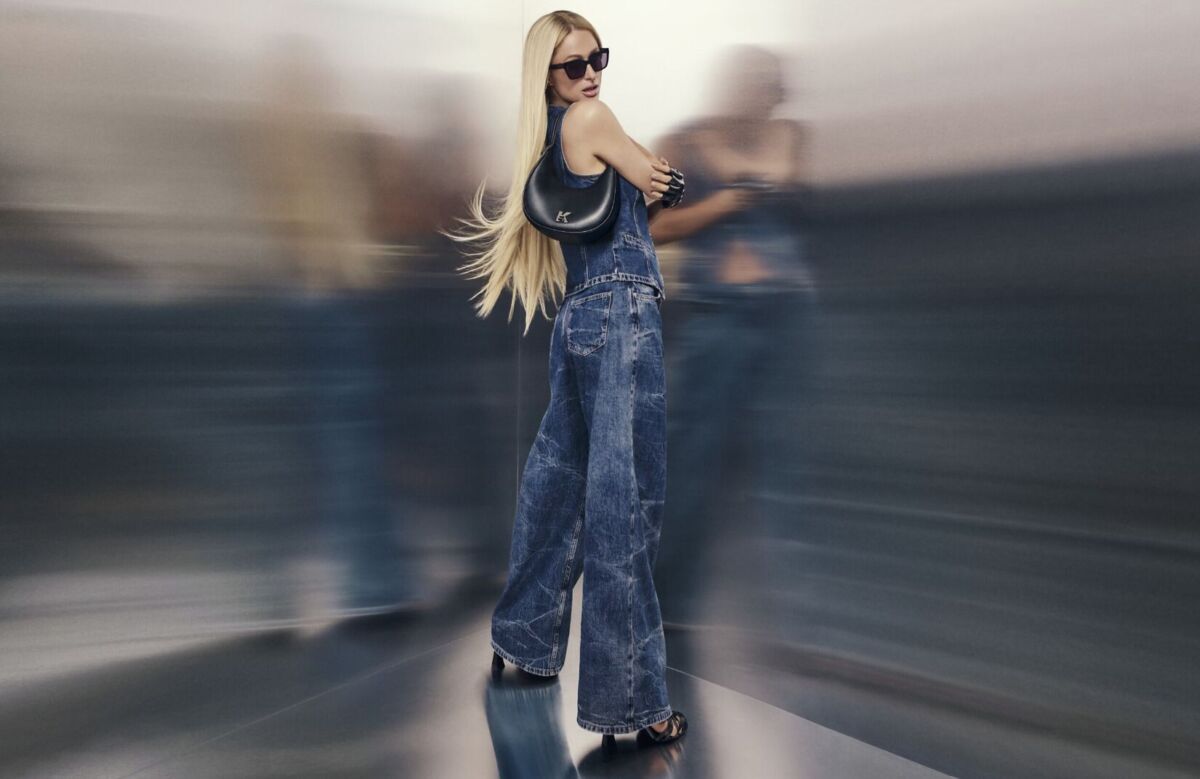 Paris Hilton protagoniza la campaña Primavera-Verano 2026 de KARL LAGERFELD “From Paris With Love”