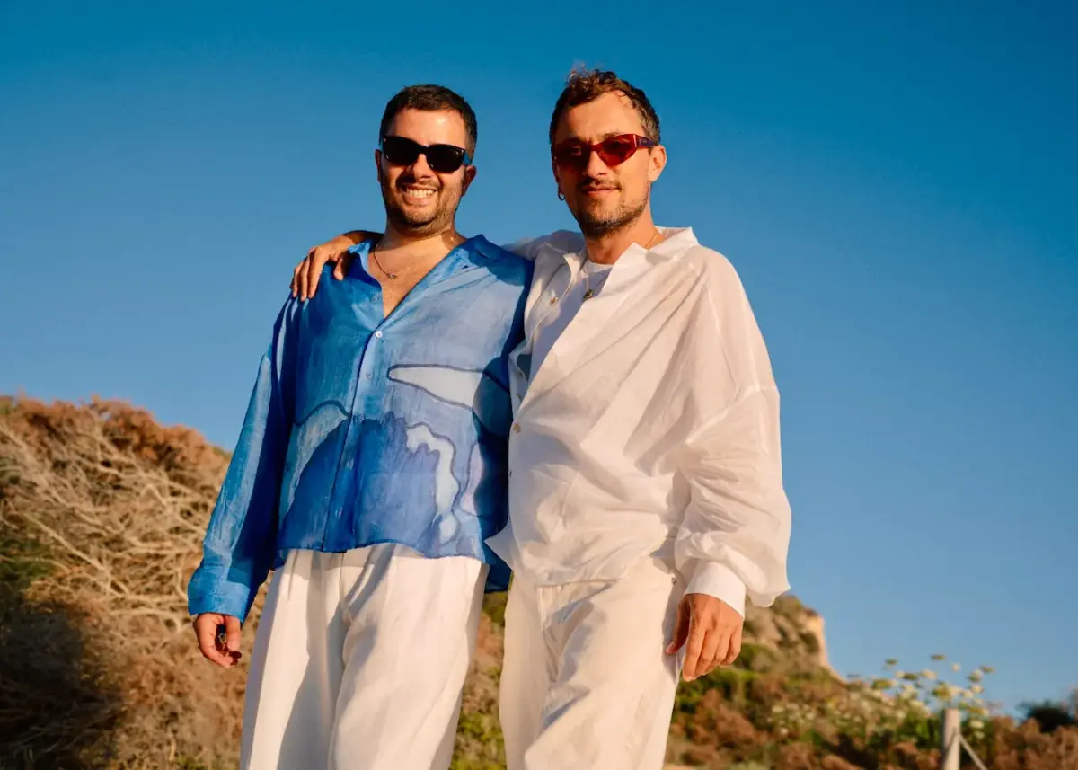 Donde Esteban lleva el espíritu del verano a Experimental Beach Ibiza con una colaboración exclusiva y una cena de celebración Donde Esteban lleva el espíritu del verano a Experimental Beach Ibiza con una colaboración exclusiva y una cena de celebración